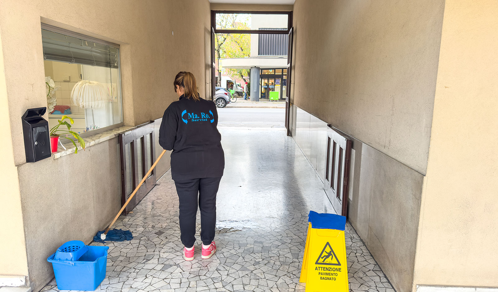 servizi di pulizia condominiale milano